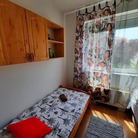 Crazy Frog Gambrinusz Ii. Apartment Hajduszoboszlo Exterior photo